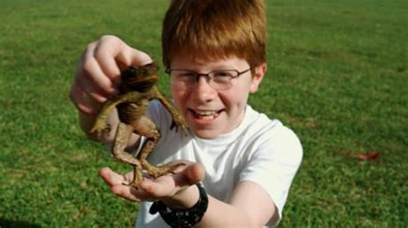kid and frog 1